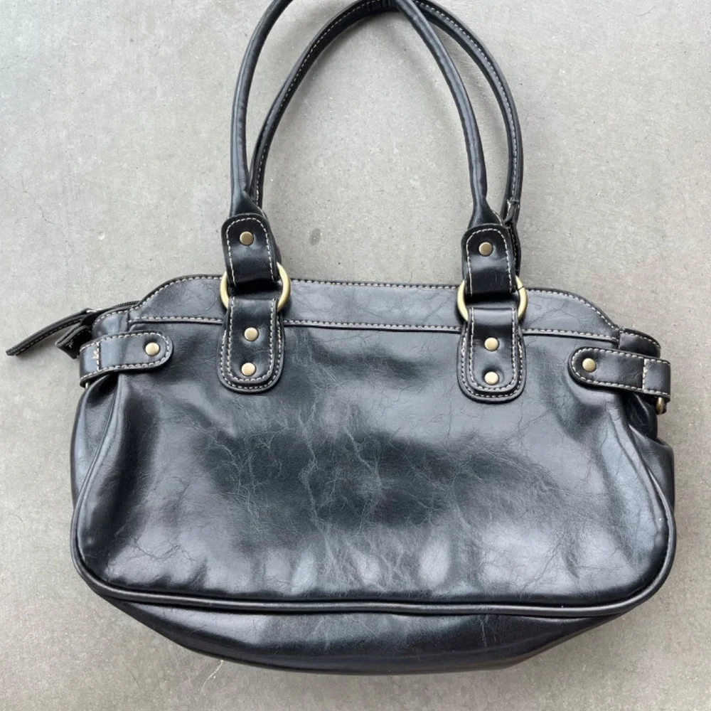 Handbag - Picture 3 of 6